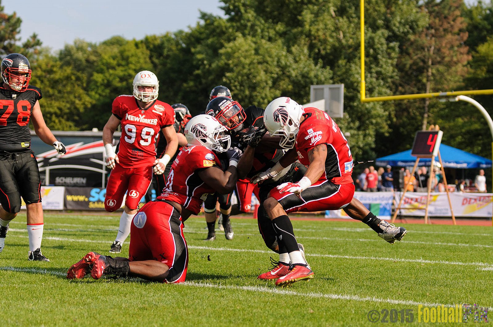 Düsseldorf Panther vs. NewYorker Lions Braunschweig - 22.08.2015 GFL Nord: Düsseldorf Panther vs. NewYorker Lions Braunschweig (0:56)
