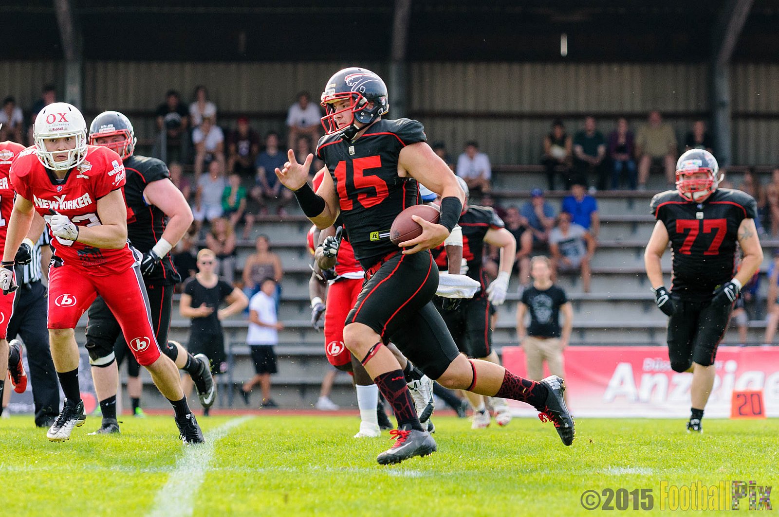 Düsseldorf Panther vs. NewYorker Lions Braunschweig - 22.08.2015 GFL Nord: Düsseldorf Panther vs. NewYorker Lions Braunschweig (0:56)