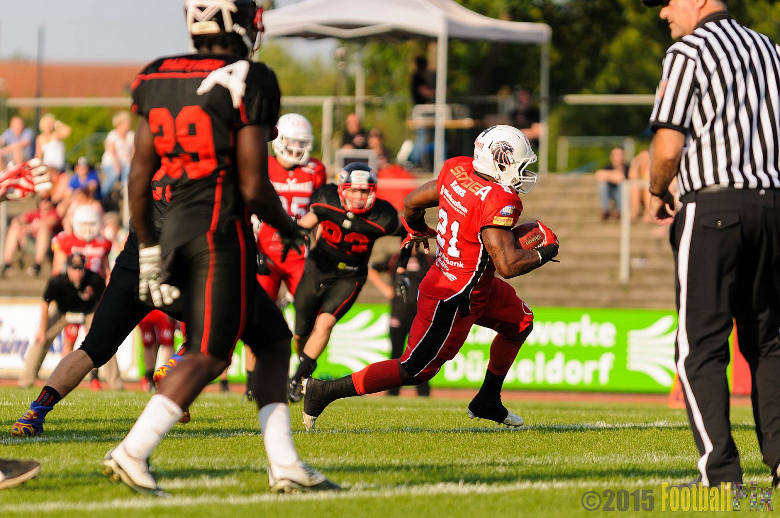 Düsseldorf Panther vs. NewYorker Lions Braunschweig - 22.08.2015 GFL Nord: Düsseldorf Panther vs. NewYorker Lions Braunschweig (0:56)