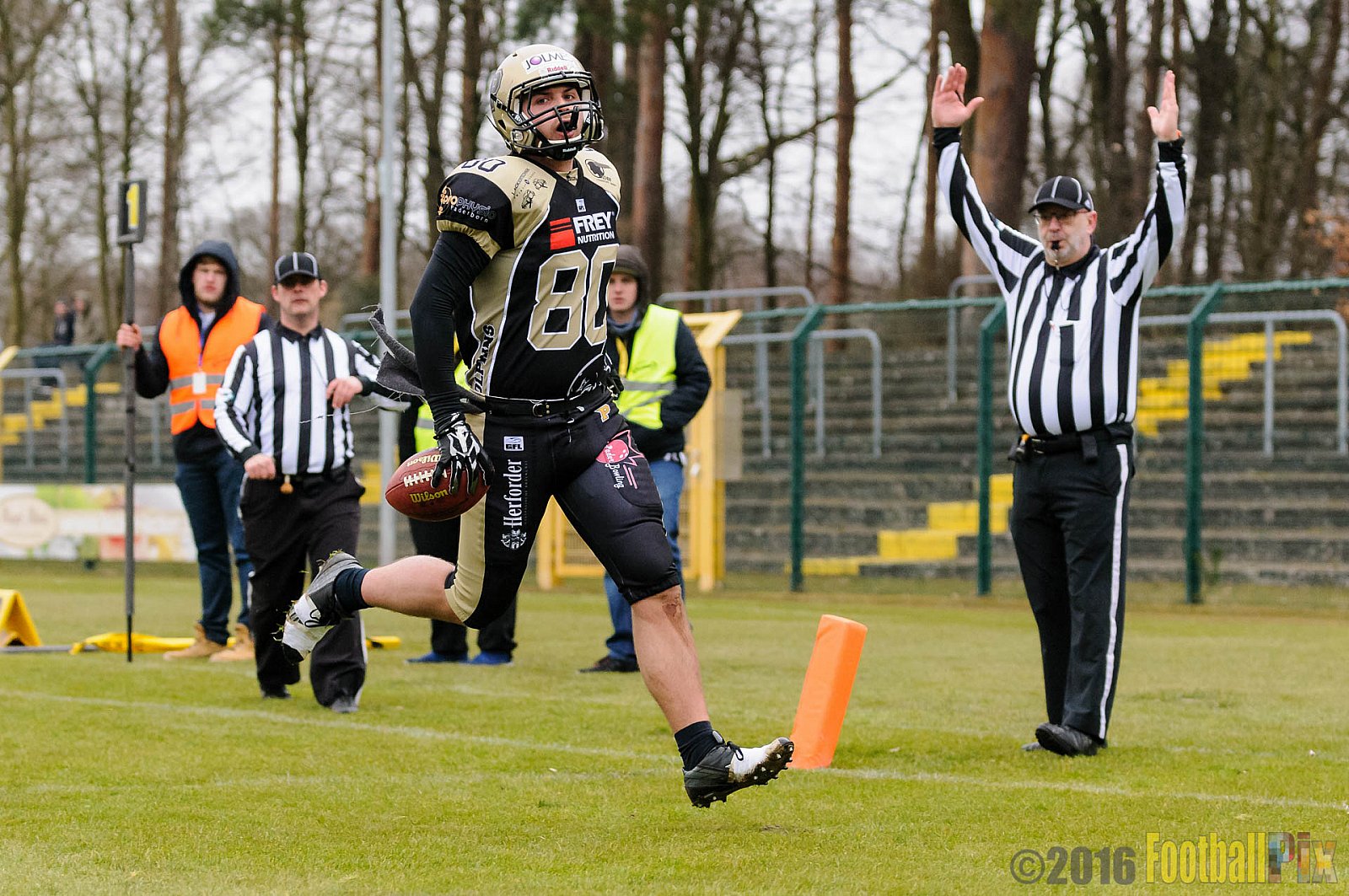 Pre-Season Game Paderborn Dolphins vs. Solingen Paladins - 20.03.2016 Pre-Season Game: Paderborn Dolphins vs. Solingen Paladins (21:6)