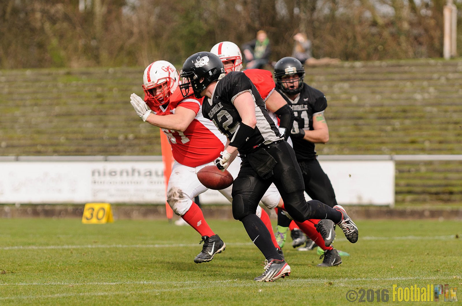 Pre-Season Game Gelsenkirchen Devils vs. Trier Stampers - 02.04.2016 Pre-Season Game: Gelsenkirchen Devils vs. Trier Stampers (34:6)