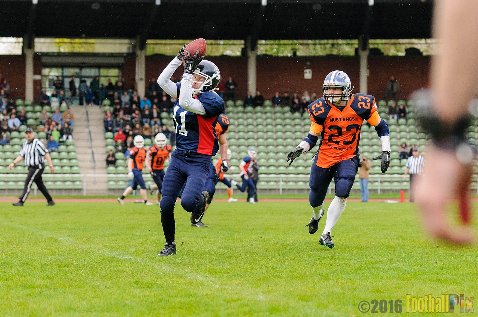 Recklinghausen Chargers vs. Sauerland Mustangs - 16.04.2016 LL NRW: Recklinghausen Chargers vs. Sauerland Mustangs (12:7)