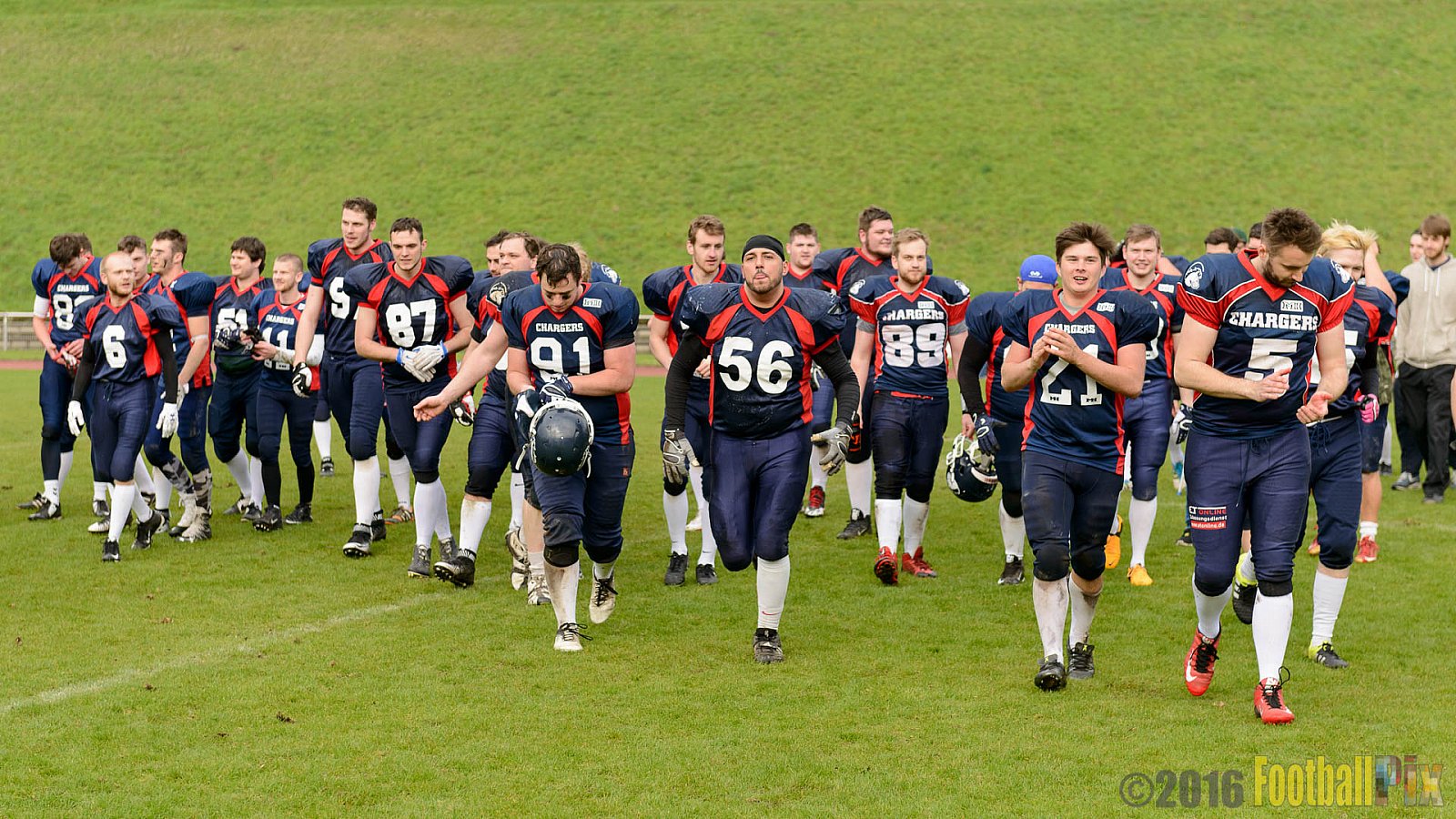 Recklinghausen Chargers vs. Sauerland Mustangs - 16.04.2016 LL NRW: Recklinghausen Chargers vs. Sauerland Mustangs (12:7)