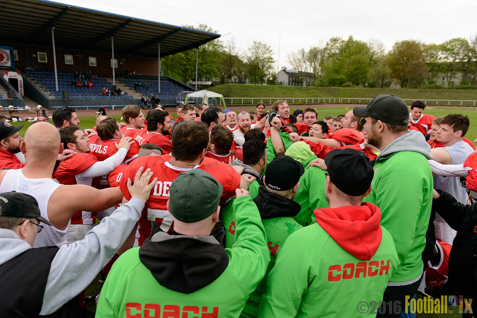 Gelsenkirchen Devils vs. Schiefbahn Riders - 30.04.2016 OL NRW: Gelsenkirchen Devils vs. Schiefbahn Riders (37:25)