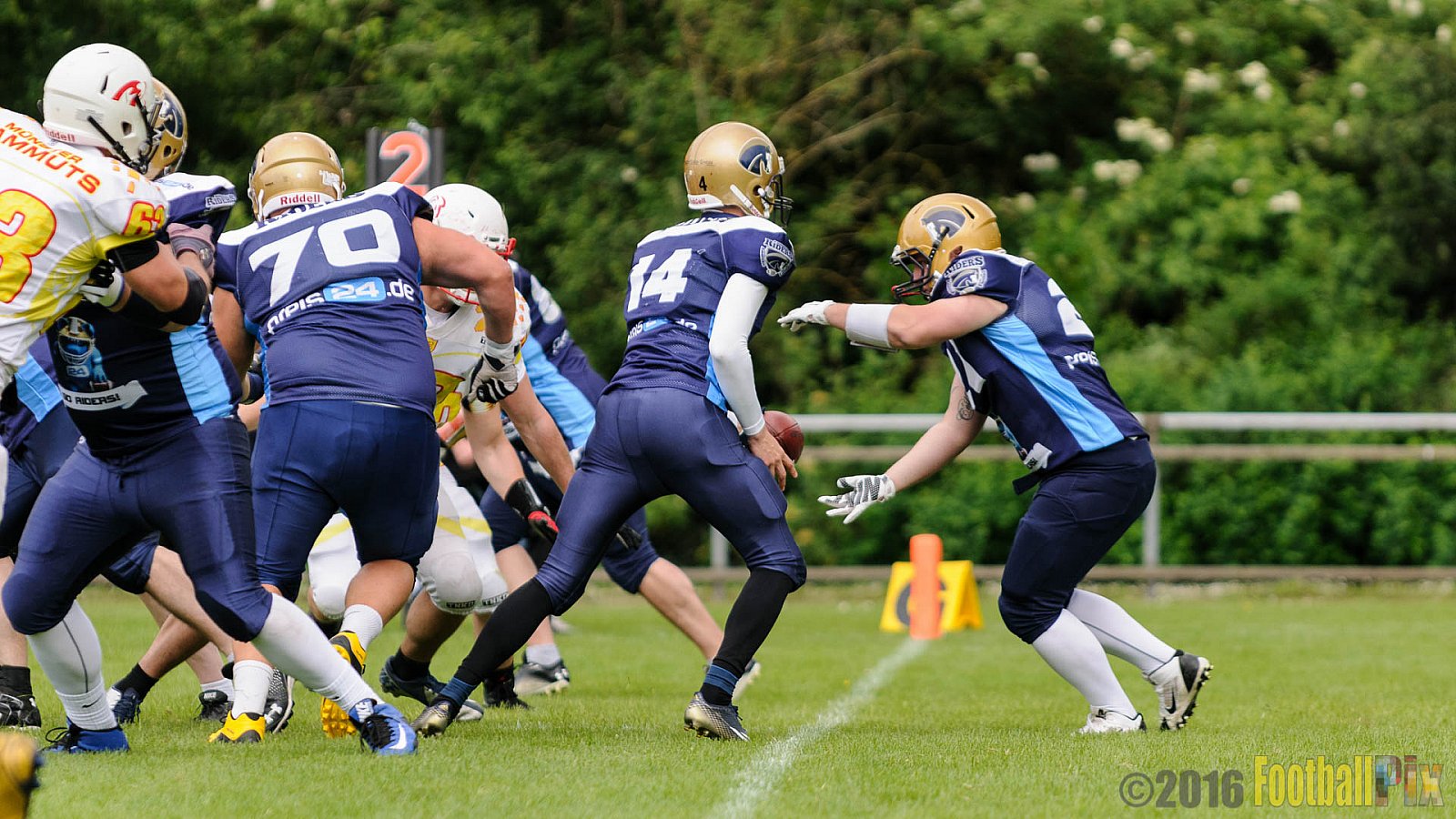 Schiefbahn Riders vs. Münster Mammuts - 16.05.2016 OL NRW: Schiefbahn Riders vs. Münster Mammuts (0:9)