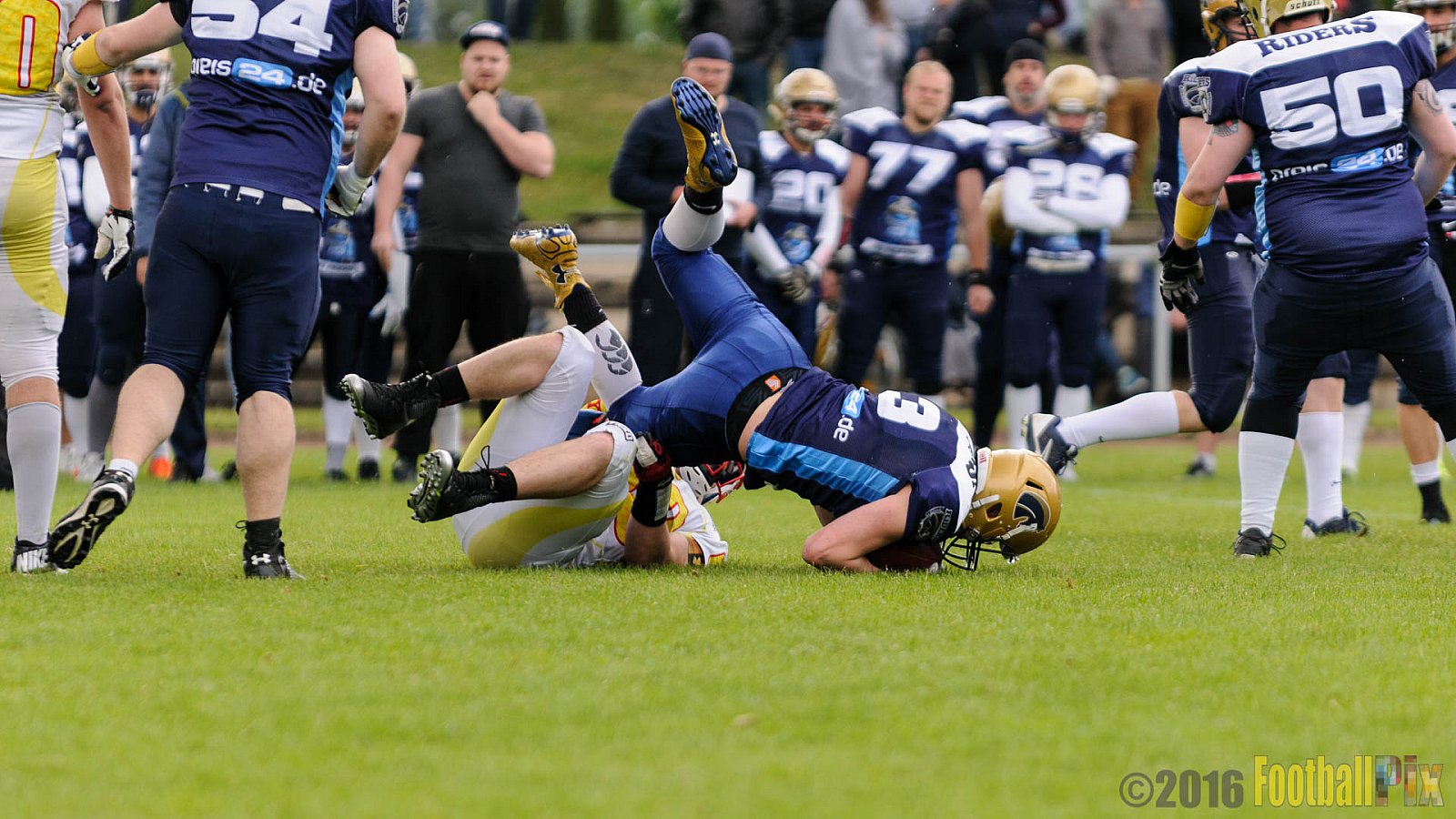 Schiefbahn Riders vs. Münster Mammuts - 16.05.2016 OL NRW: Schiefbahn Riders vs. Münster Mammuts (0:9)