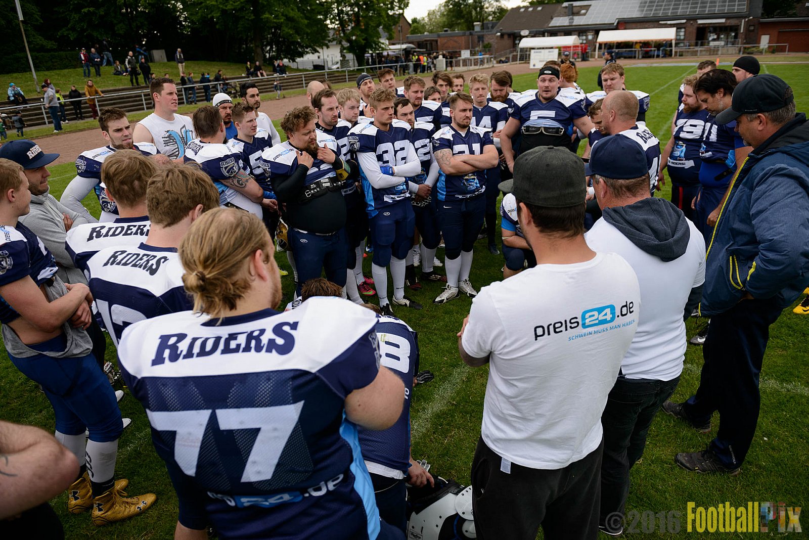 Schiefbahn Riders vs. Münster Mammuts - 16.05.2016 OL NRW: Schiefbahn Riders vs. Münster Mammuts (0:9)