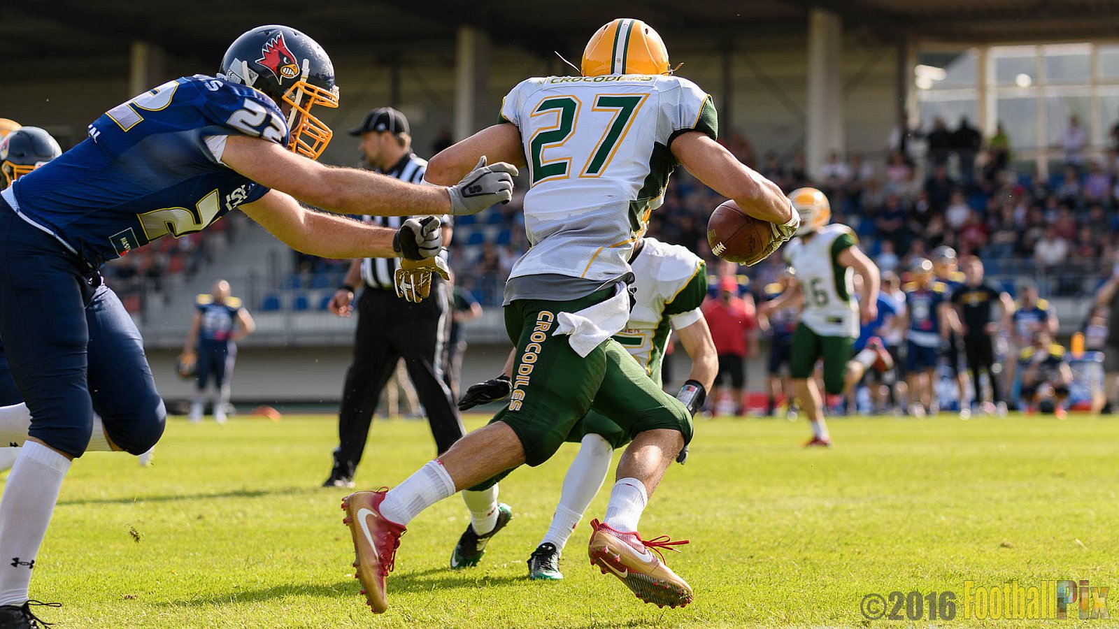 Essen Assindia Cardinals vs. Cologne Crocodiles - 21.05.2016 GFL2: Essen Assindia Cardinals vs. Cologne Crocodiles (0:17)