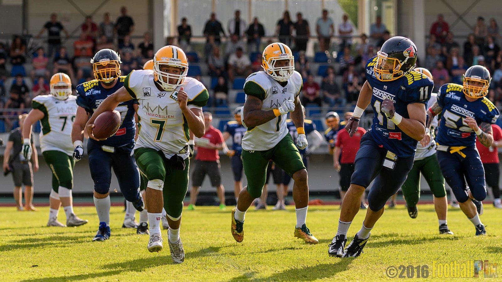 Essen Assindia Cardinals vs. Cologne Crocodiles - 21.05.2016 GFL2: Essen Assindia Cardinals vs. Cologne Crocodiles (0:17)