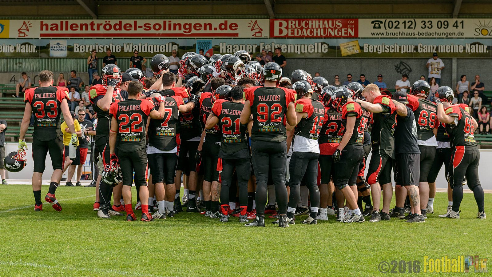 Solingen Paladins vs. Cologne Falcons - 28.05.2016 RL NRW: Solingen Paladins vs. Cologne Falcons (21:7)