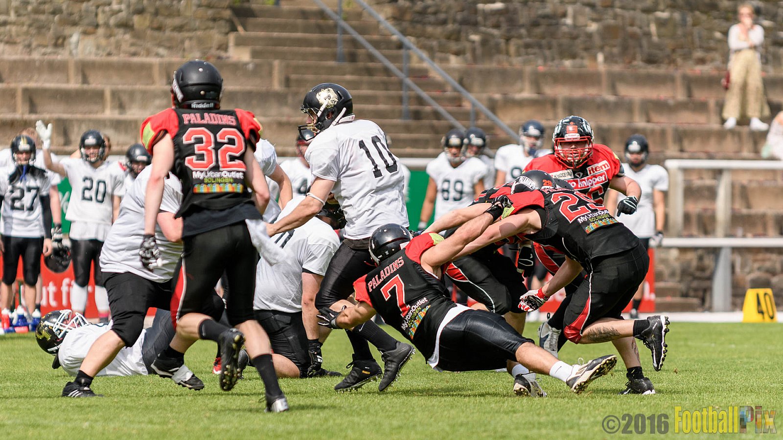 Solingen Paladins vs. Cologne Falcons - 28.05.2016 RL NRW: Solingen Paladins vs. Cologne Falcons (21:7)
