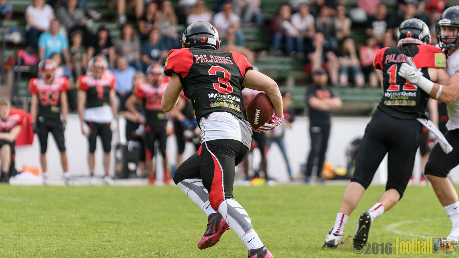 Solingen Paladins vs. Cologne Falcons - 28.05.2016 RL NRW: Solingen Paladins vs. Cologne Falcons (21:7)