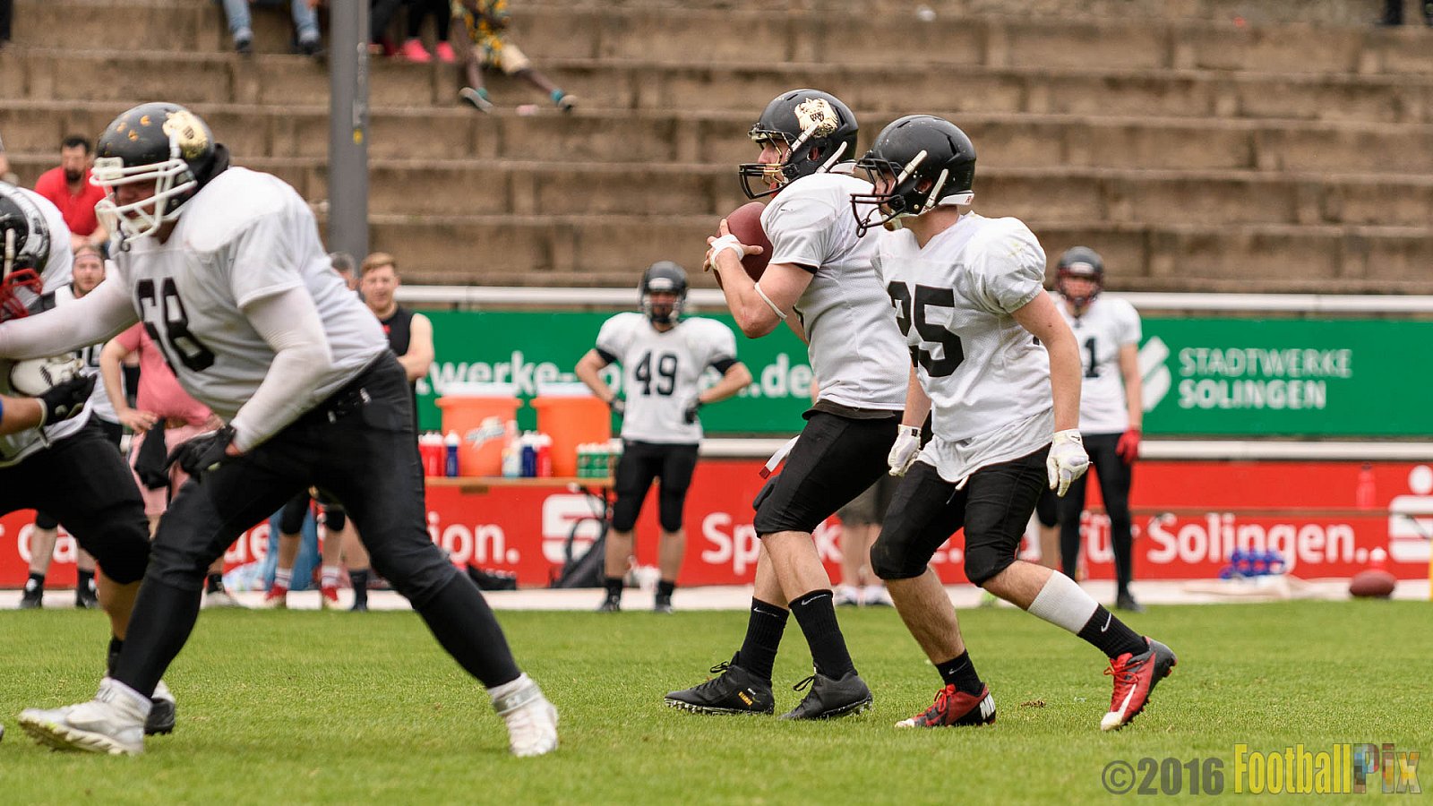 Solingen Paladins vs. Cologne Falcons - 28.05.2016 RL NRW: Solingen Paladins vs. Cologne Falcons (21:7)