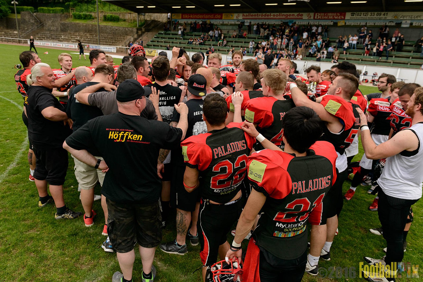 Solingen Paladins vs. Cologne Falcons - 28.05.2016 RL NRW: Solingen Paladins vs. Cologne Falcons (21:7)