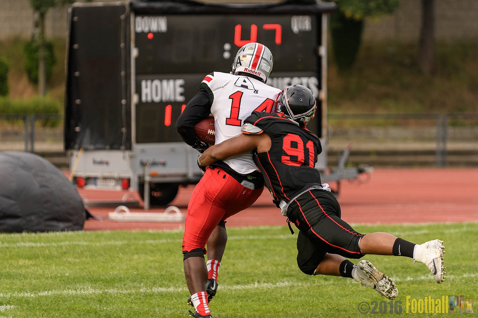 Düsseldorf Panther vs. Hamburg Huskies - 04.06.2016 GFL Nord: Düsseldorf Panther vs. Hamburg Huskies (20:31)