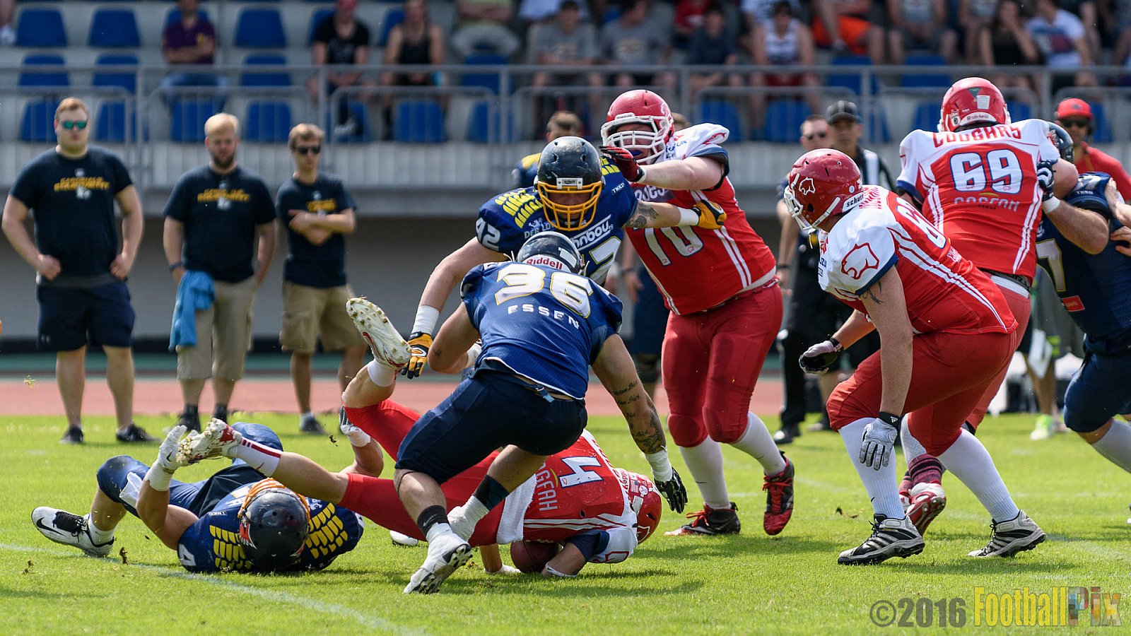 Essen Assindia Cardinals vs. Lübeck Cougars - 05.06.2016 GFL2: Essen Assindia Cardinals vs. Lübeck Cougars (16:35)