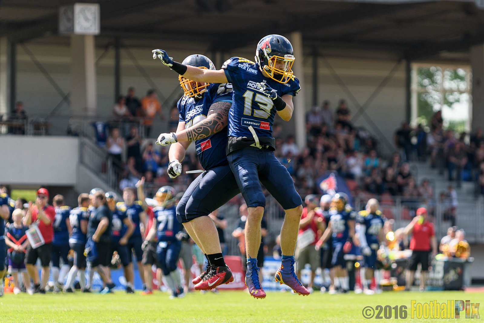 Essen Assindia Cardinals vs. Lübeck Cougars - 05.06.2016 GFL2: Essen Assindia Cardinals vs. Lübeck Cougars (16:35)