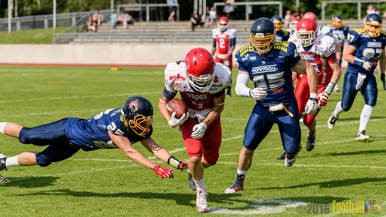 Essen Assindia Cardinals vs. Lübeck Cougars - 05.06.2016 GFL2: Essen Assindia Cardinals vs. Lübeck Cougars (16:35)