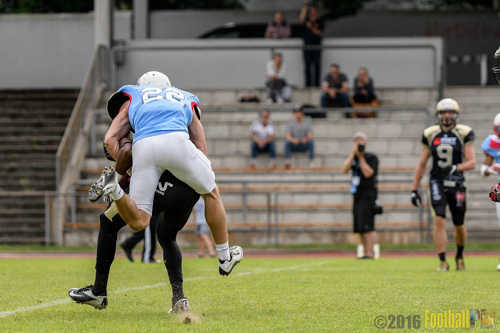  Bonn Gamecocks vs. Paderborn Dolphins - 11.06.2016 GFL2: Bonn Gamecocks vs. Paderborn Dolphins (37:40)