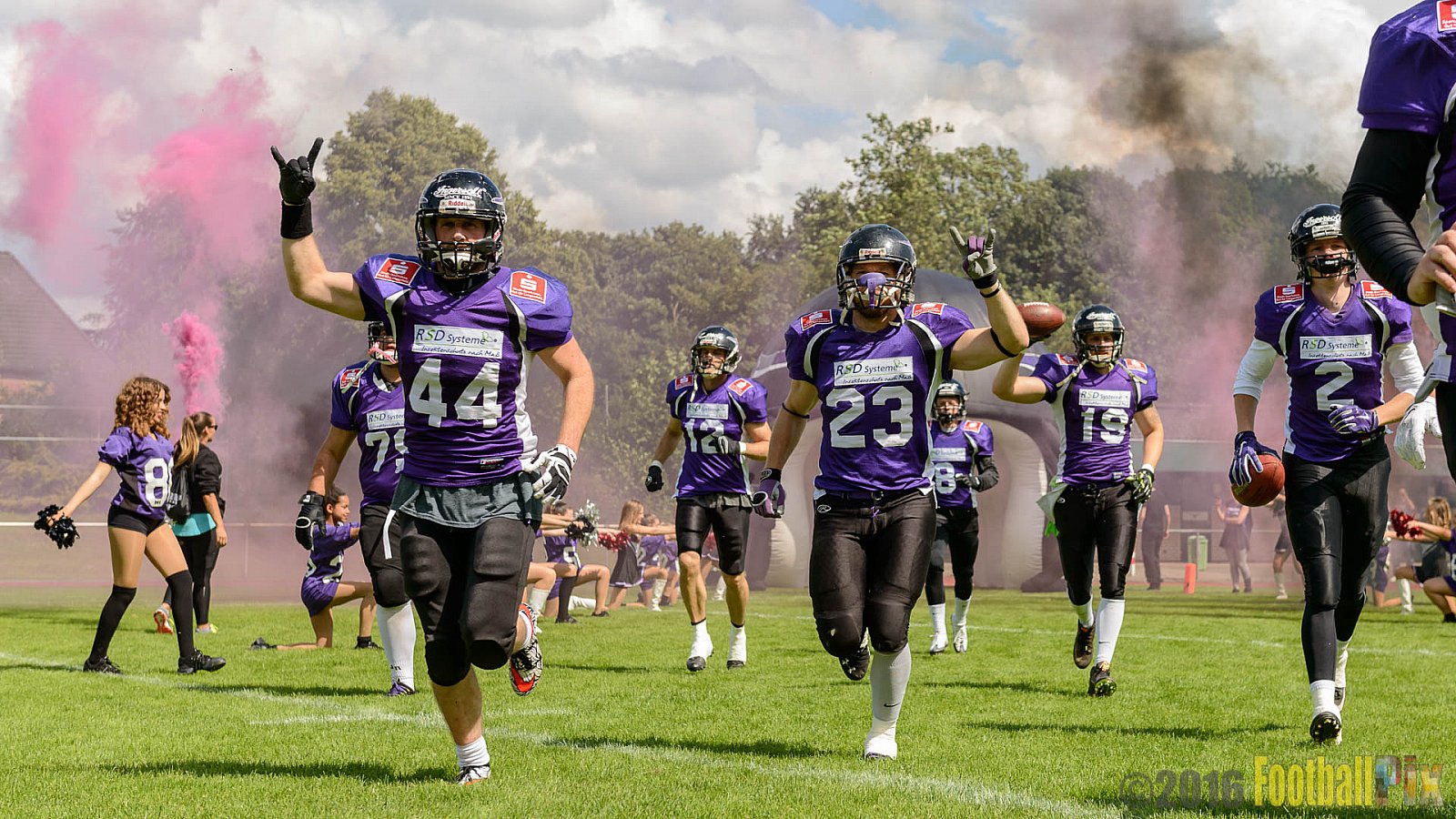 Langenfeld Longhorns vs. Aachen Vampires - 26.06.2016 RL NRW: Langenfeld Longhorns vs. Aachen Vampires (39:7)