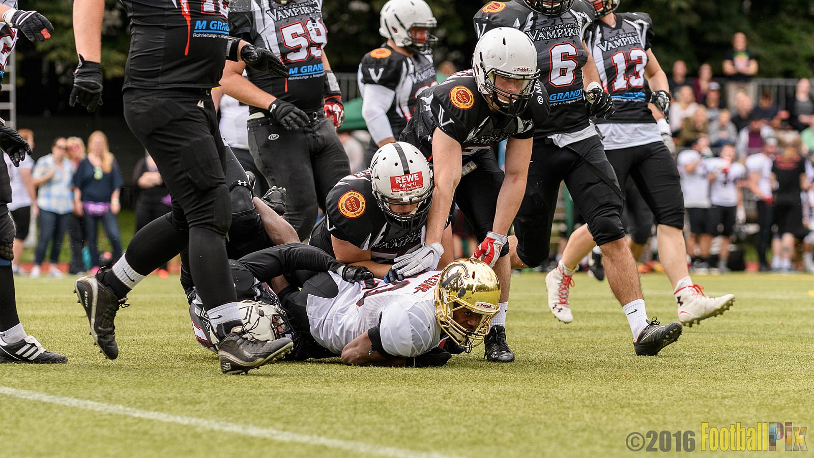 Cologne Falcons vs. Aachen Vampires - 03.07.2016 RL NRW: Cologne Falcons vs. Aachen Vampires (0:3)