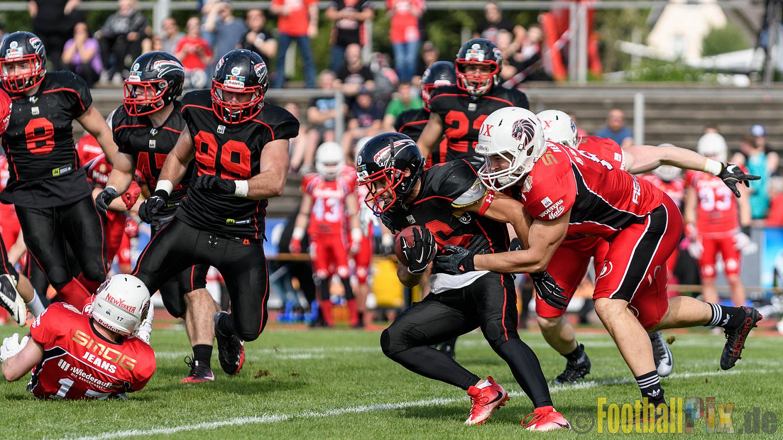 Düsseldorf Panther vs. New Yorker Lions - 06.08.2016 GFL Nord: Düsseldorf Panther vs. New Yorker Lions (10:49)