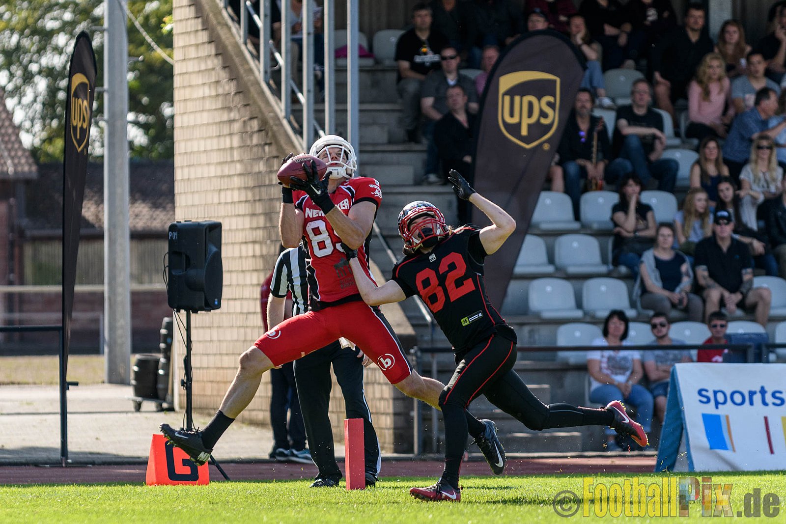 Düsseldorf Panther vs. New Yorker Lions - 06.08.2016 GFL Nord: Düsseldorf Panther vs. New Yorker Lions (10:49)