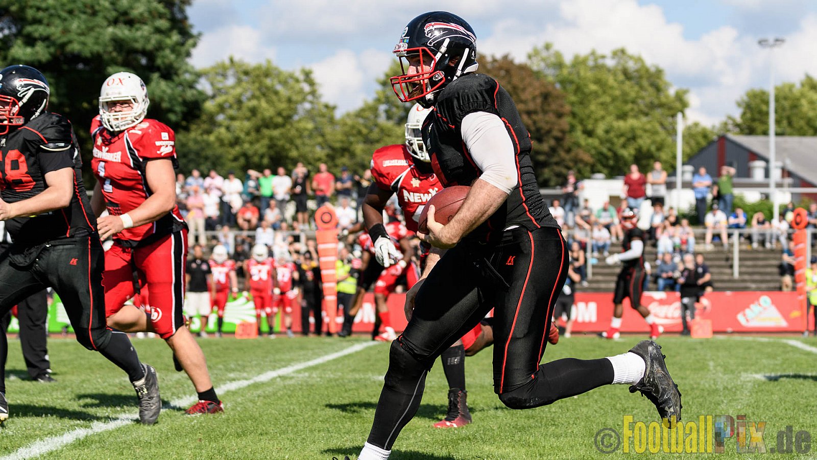 Düsseldorf Panther vs. New Yorker Lions - 06.08.2016 GFL Nord: Düsseldorf Panther vs. New Yorker Lions (10:49)