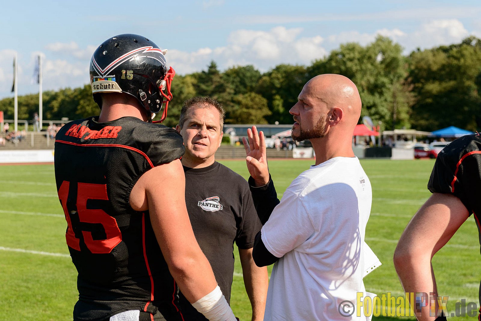 Düsseldorf Panther vs. New Yorker Lions - 06.08.2016 GFL Nord: Düsseldorf Panther vs. New Yorker Lions (10:49)
