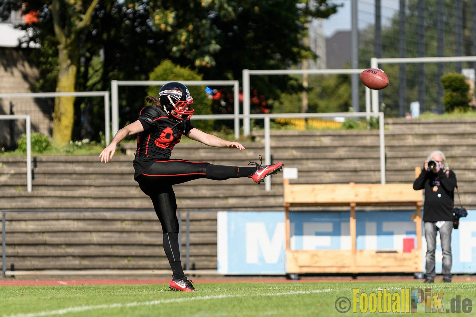 Düsseldorf Panther vs. New Yorker Lions - 06.08.2016 GFL Nord: Düsseldorf Panther vs. New Yorker Lions (10:49)