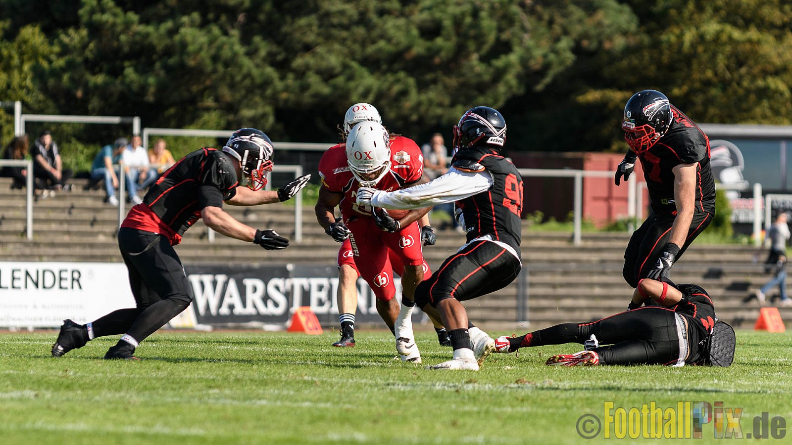 Düsseldorf Panther vs. New Yorker Lions - 06.08.2016 GFL Nord: Düsseldorf Panther vs. New Yorker Lions (10:49)