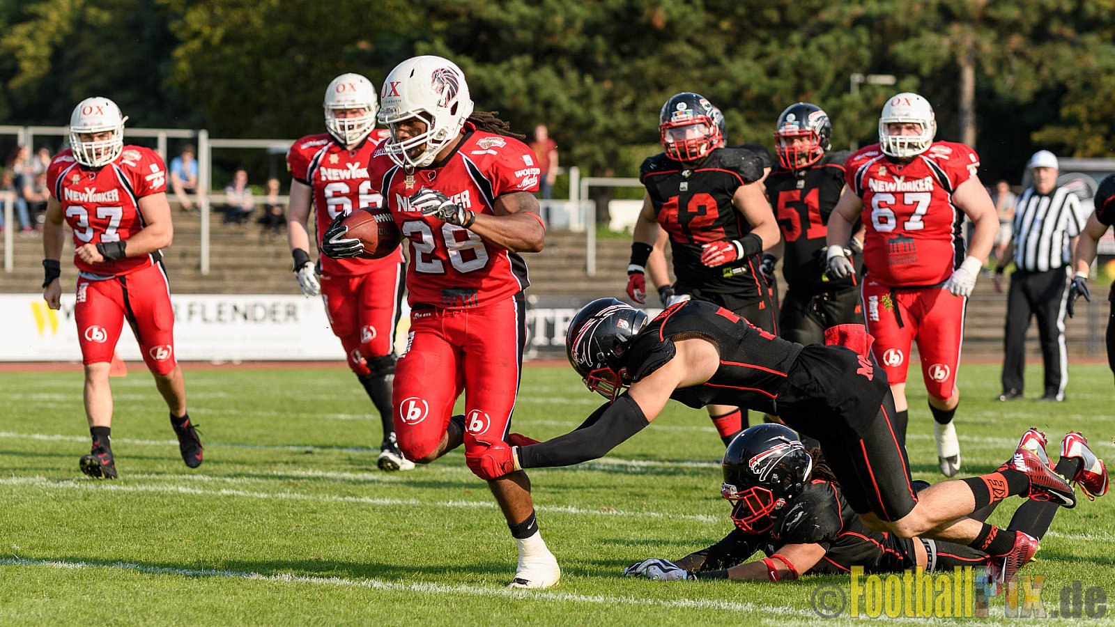Düsseldorf Panther vs. New Yorker Lions - 06.08.2016 GFL Nord: Düsseldorf Panther vs. New Yorker Lions (10:49)