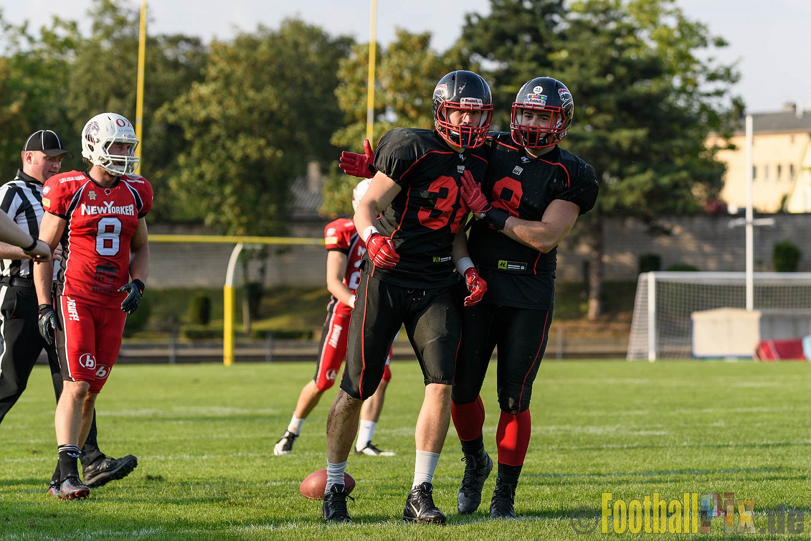 Düsseldorf Panther vs. New Yorker Lions - 06.08.2016 GFL Nord: Düsseldorf Panther vs. New Yorker Lions (10:49)