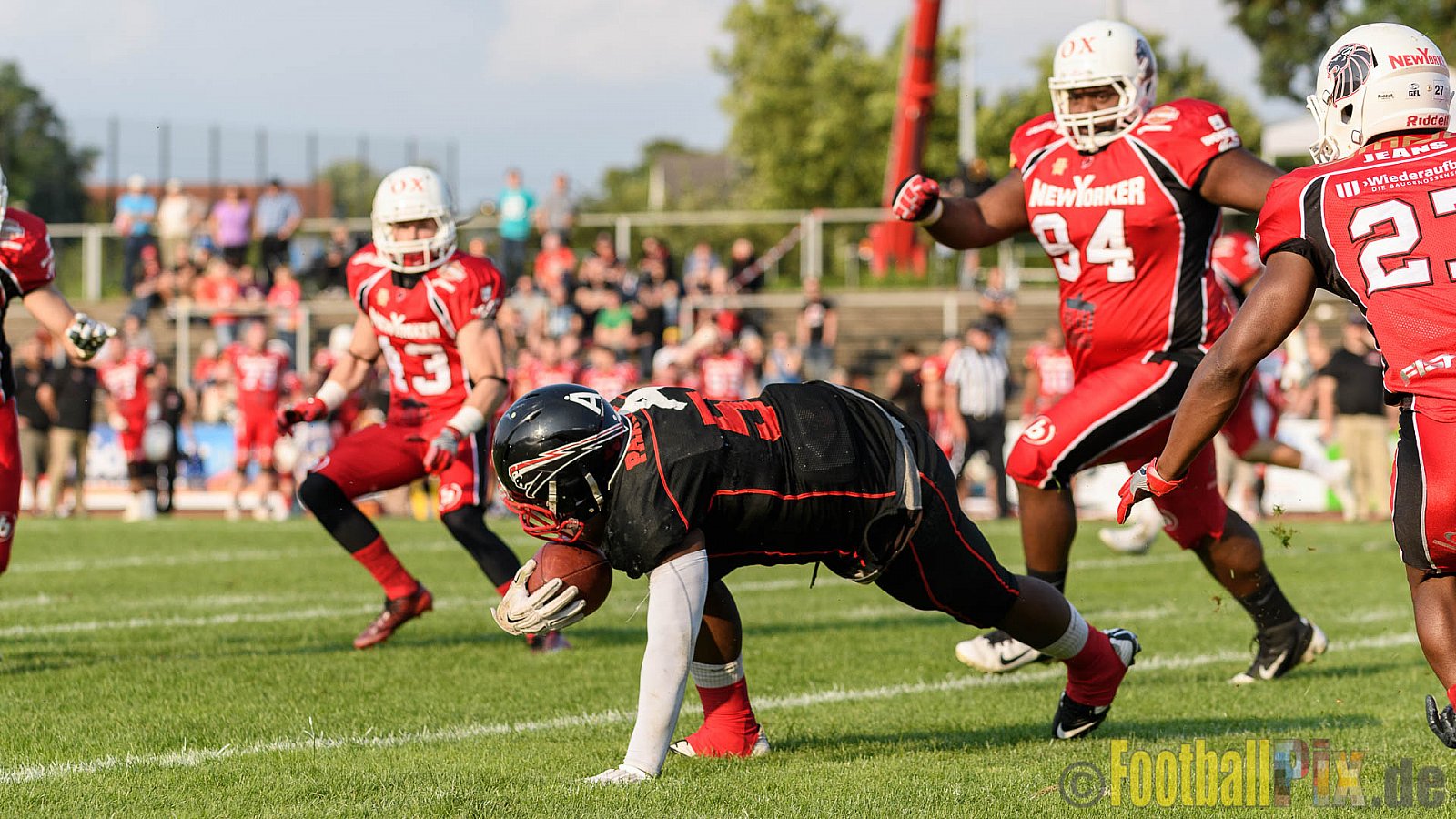 Düsseldorf Panther vs. New Yorker Lions - 06.08.2016 GFL Nord: Düsseldorf Panther vs. New Yorker Lions (10:49)