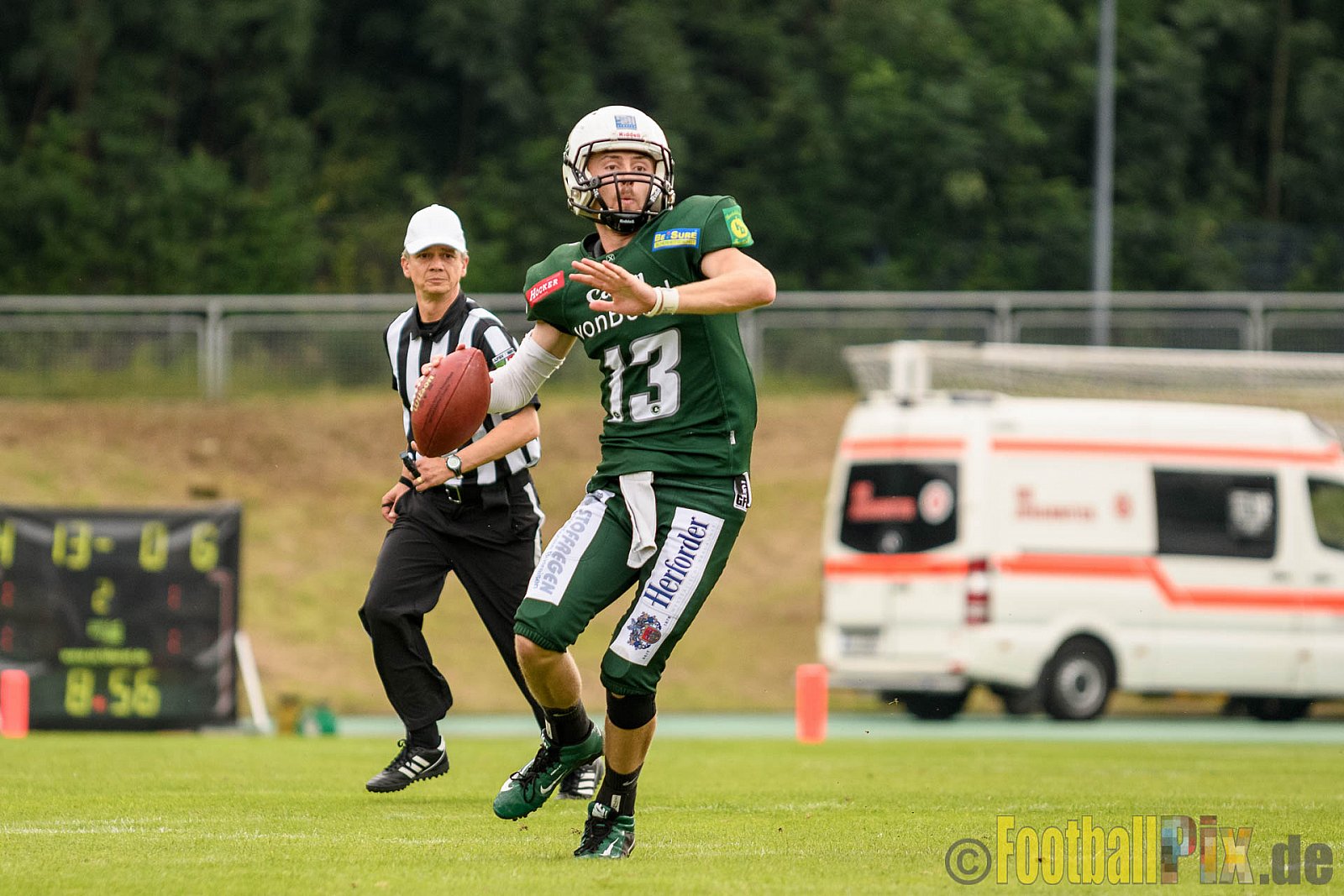 Essen Assindia Cardinals vs. Bielefeld Bulldogs - 13.08.2016 GFL2: Essen Assindia Cardinals vs. Bielefeld Bulldogs (49:6)