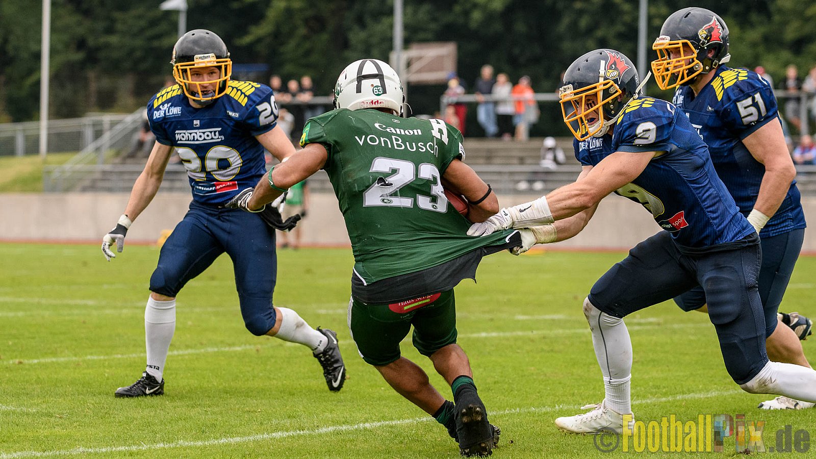 Essen Assindia Cardinals vs. Bielefeld Bulldogs - 13.08.2016 GFL2: Essen Assindia Cardinals vs. Bielefeld Bulldogs (49:6)