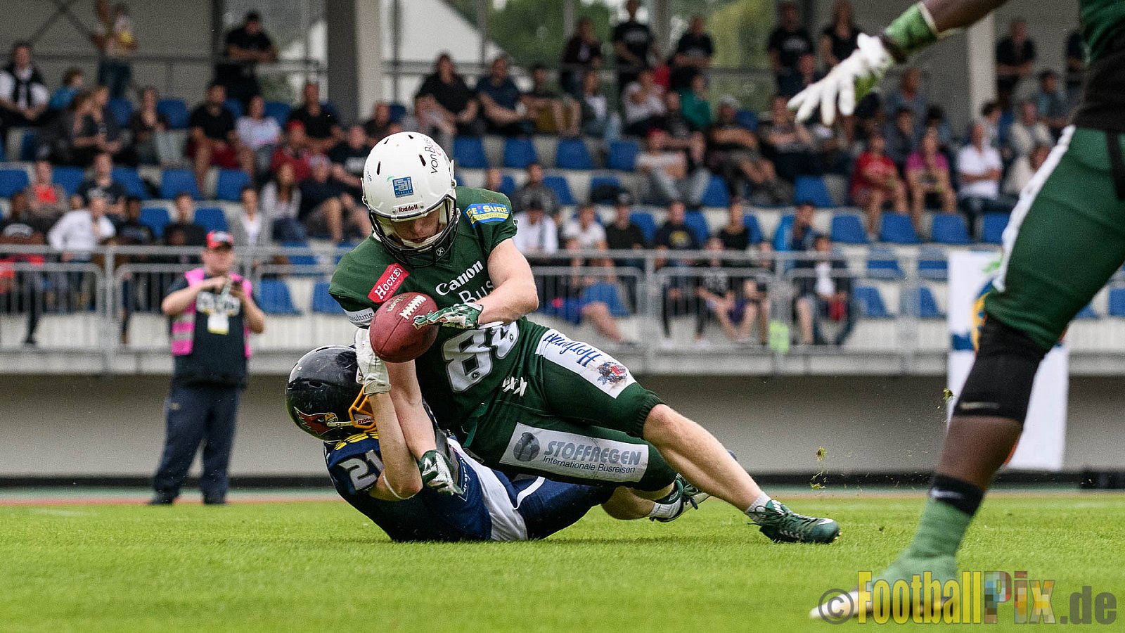 Essen Assindia Cardinals vs. Bielefeld Bulldogs - 13.08.2016 GFL2: Essen Assindia Cardinals vs. Bielefeld Bulldogs (49:6)