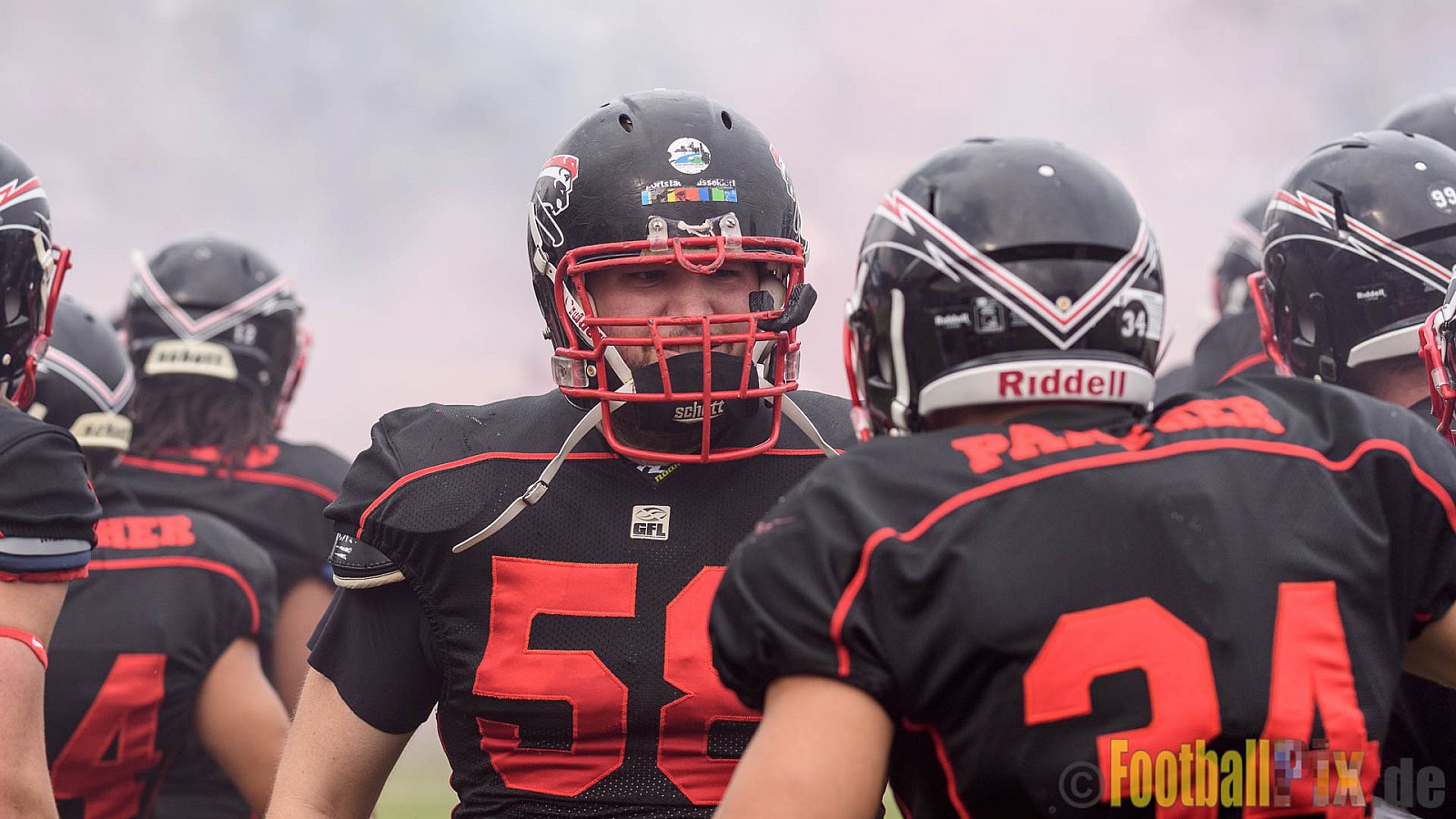 Düsseldorf Panther vs. Cologne Crocodiles - 17.09.2016 GFL Nord: Düsseldorf Panther vs. Cologne Crocodiles (0:34)