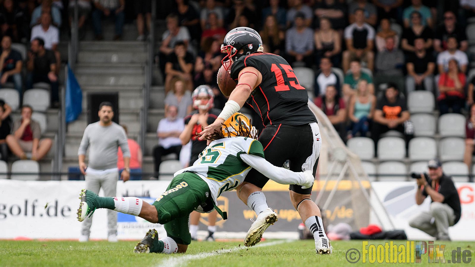 Düsseldorf Panther vs. Cologne Crocodiles - 17.09.2016 GFL Nord: Düsseldorf Panther vs. Cologne Crocodiles (0:34)