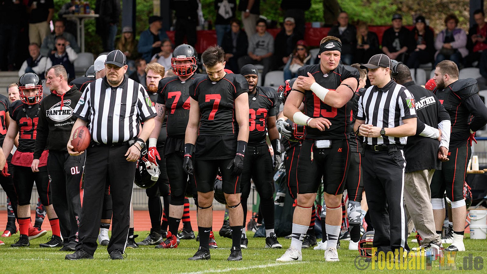 Düsseldorf Panther vs. Wiesbaden Phantoms - 01.04.2017 Freundschaftsspiel Düsseldorf Panther vs. Wiesbaden Phantoms (21:08)