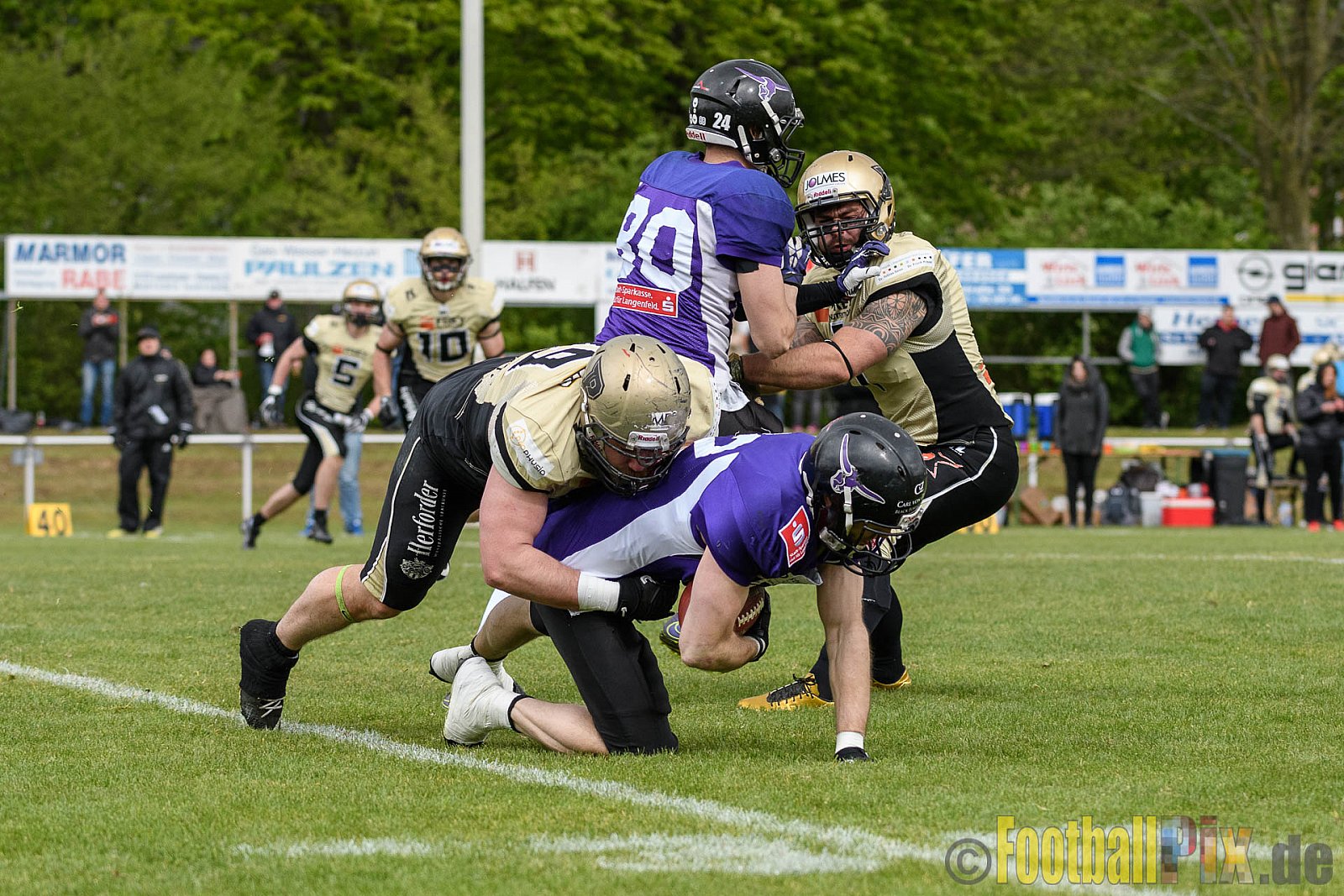 Langenfeld Longhorns vs. Paderborn Dolphins - 23.04.2017 GFL2: Langenfeld Longhorns vs. Paderborn Dolphins (57:27)