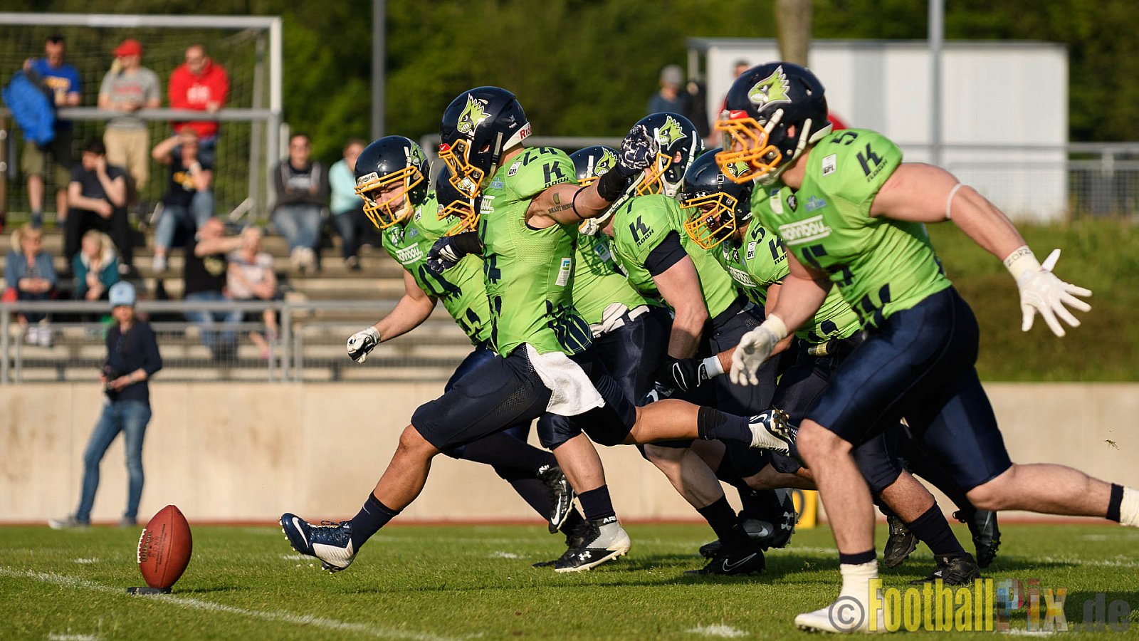 Essen Assindia Cardinals vs. Bonn Gamecocks - 06.05.2017 GFL2: Essen Assindia Cardinals vs. Bonn Gamecocks (35:18)