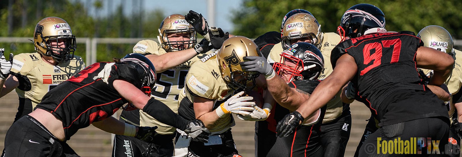 Düsseldorf Panther vs. Paderborn Dolphins - 27.05.2017 GFL2: Düsseldorf Panther vs. Paderborn Dolphins (16:0)