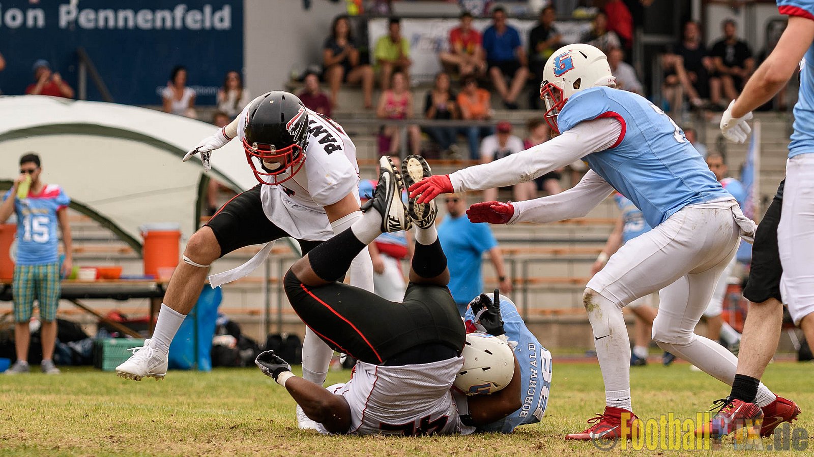 Bonn Gamecocks vs. Düsseldorf Panther - 03.06.2017 GFL2: Bonn Gamecocks vs. Düsseldorf Panther (21:49)