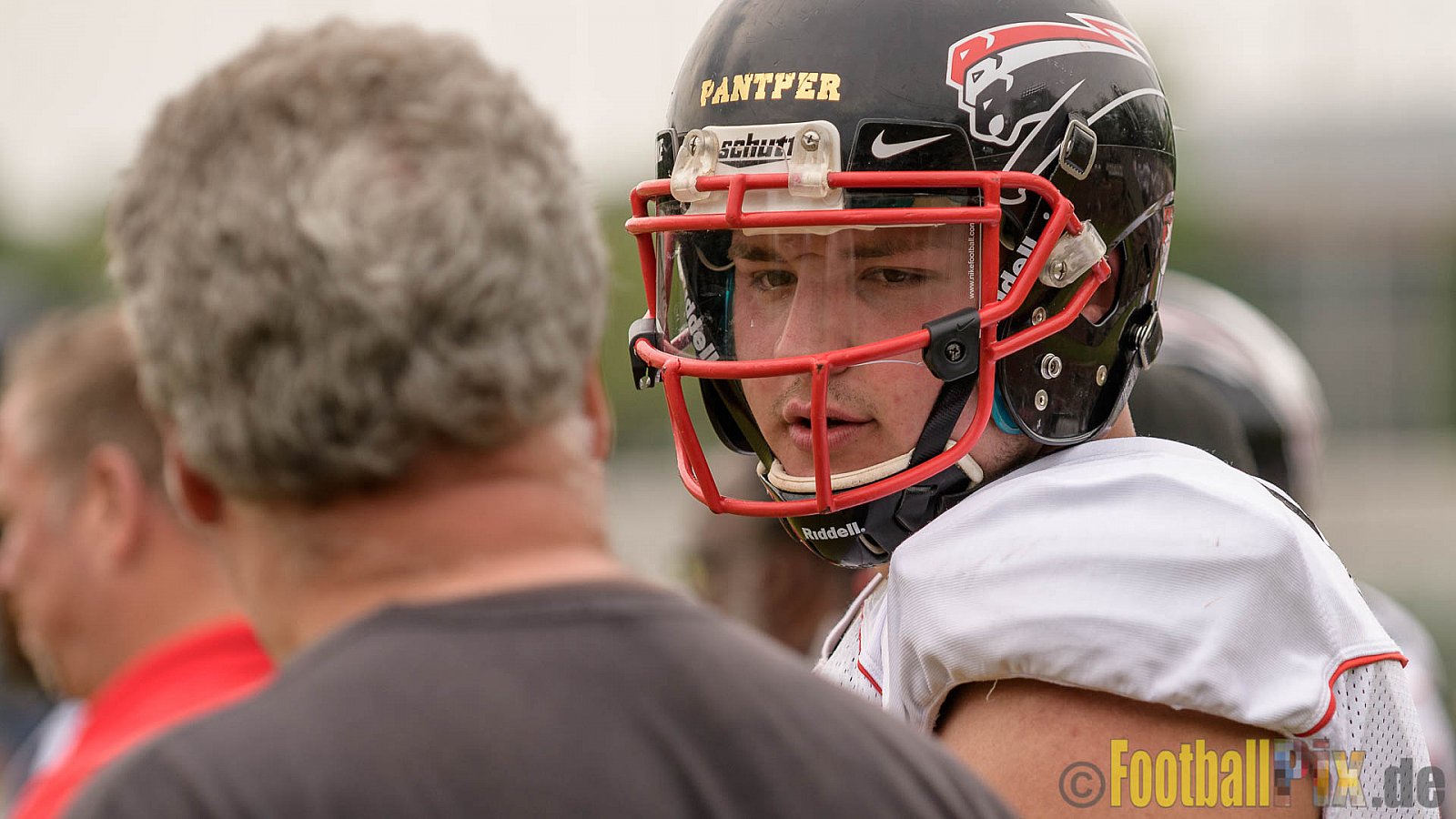 Bonn Gamecocks vs. Düsseldorf Panther - 03.06.2017 GFL2: Bonn Gamecocks vs. Düsseldorf Panther (21:49)