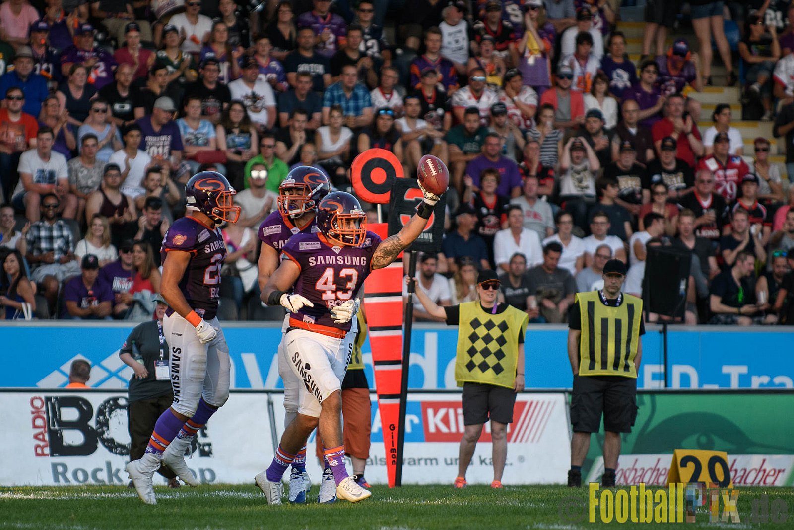 Frankfurt Universe vs. New Yorker Lions - 10.06.2017 BIG 6 Finale: Samsung Frankfurt Universe gegen New Yorker Lions (14:55)