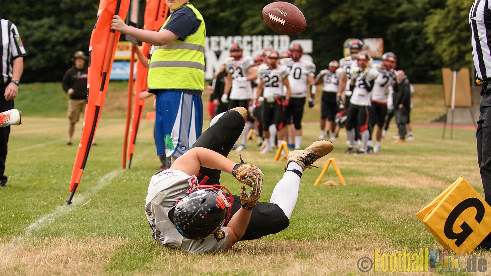 Remscheid Amboss vs. Solingen Paladins - 25.06.2017 RL NRW: Remscheid Amboss vs. Solingen Paladins (21:49)