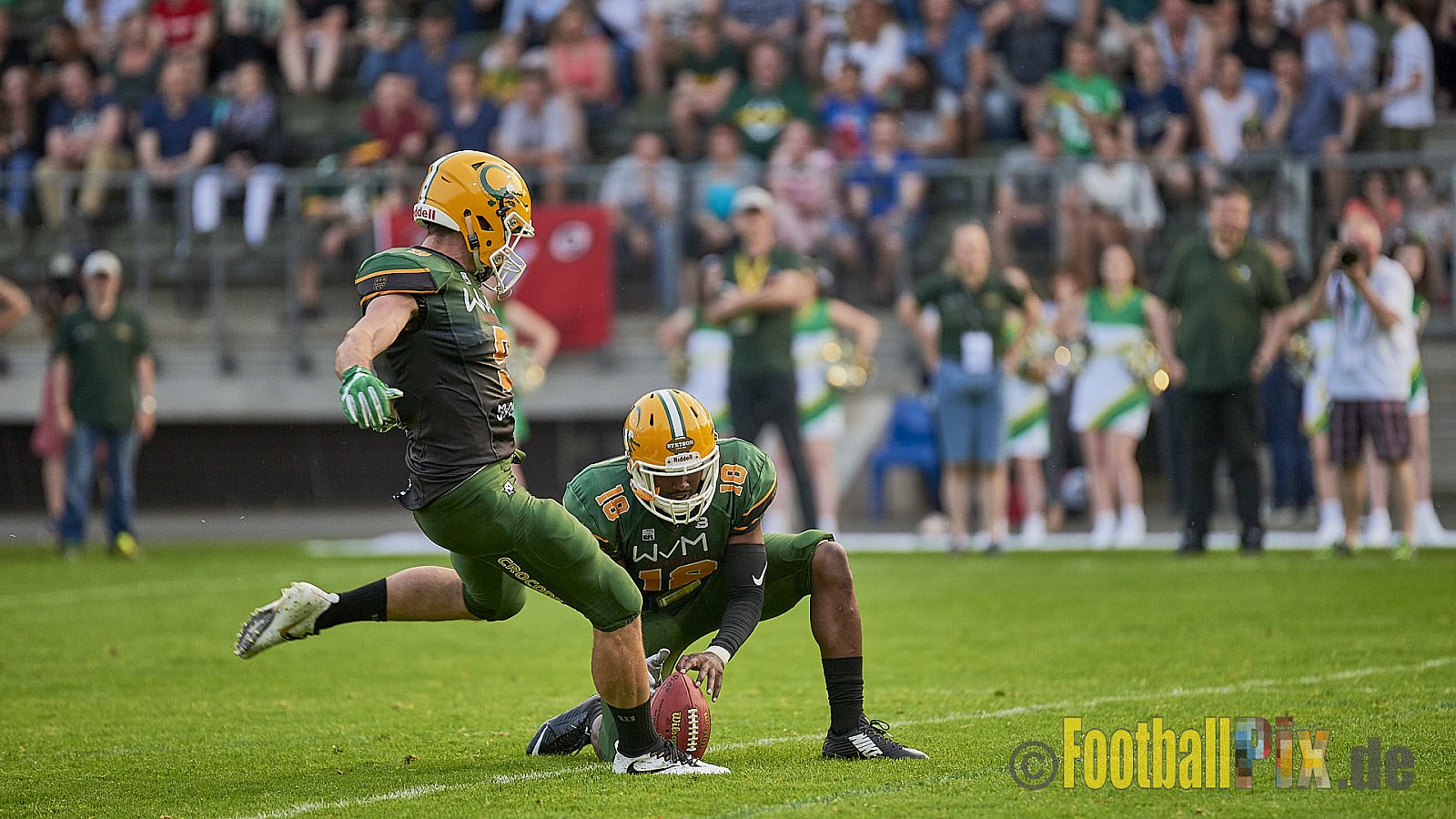Cologne Crocodiles vs. Kiel Baltic Hurricanes  - 21.04.2018 GFL Nord: Cologne Crocodiles vs. Kiel Baltic Hurricanes (32:14)