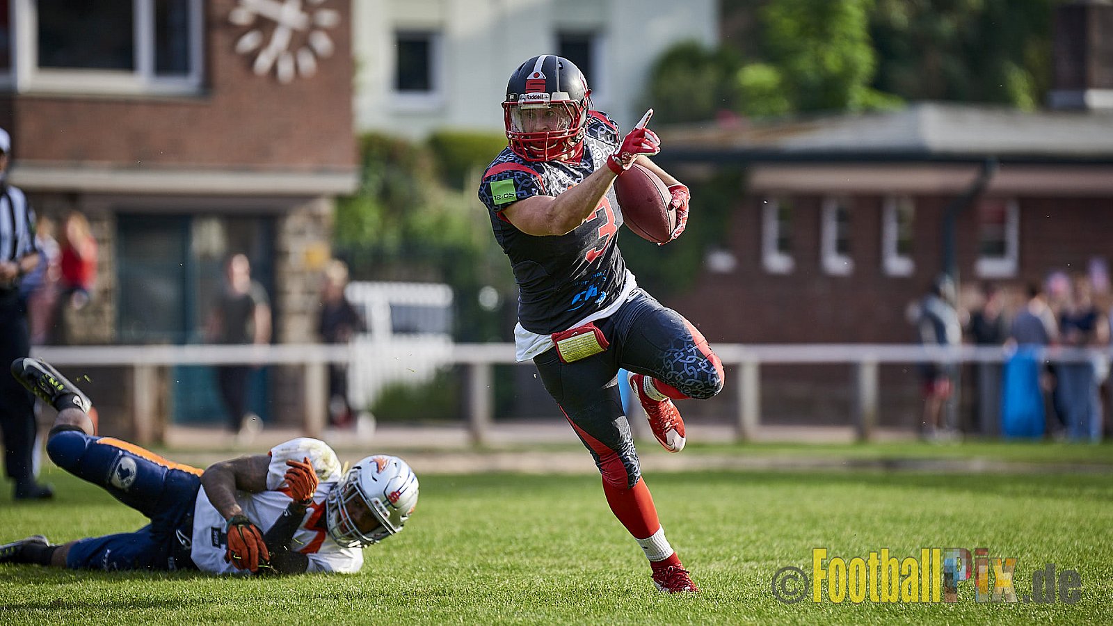 Solingen Paladins vs. Rostock Griffins - 12.05.2018 GFL2: Solingen Paladins vs. Rostock Griffins (41:30)