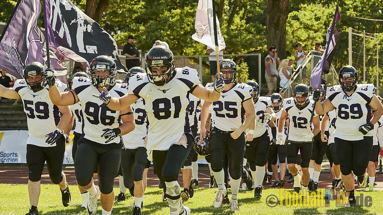 Düsseldorf Panther vs. Langenfeld Longhorns - DPantherVsLangenfeldLonghorns